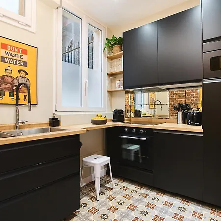 Boutik Boheme - Triplex Monceau * パリ