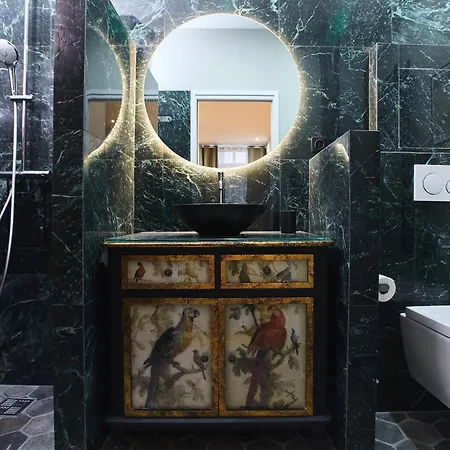 Boutik Boheme - Triplex Monceau * パリ